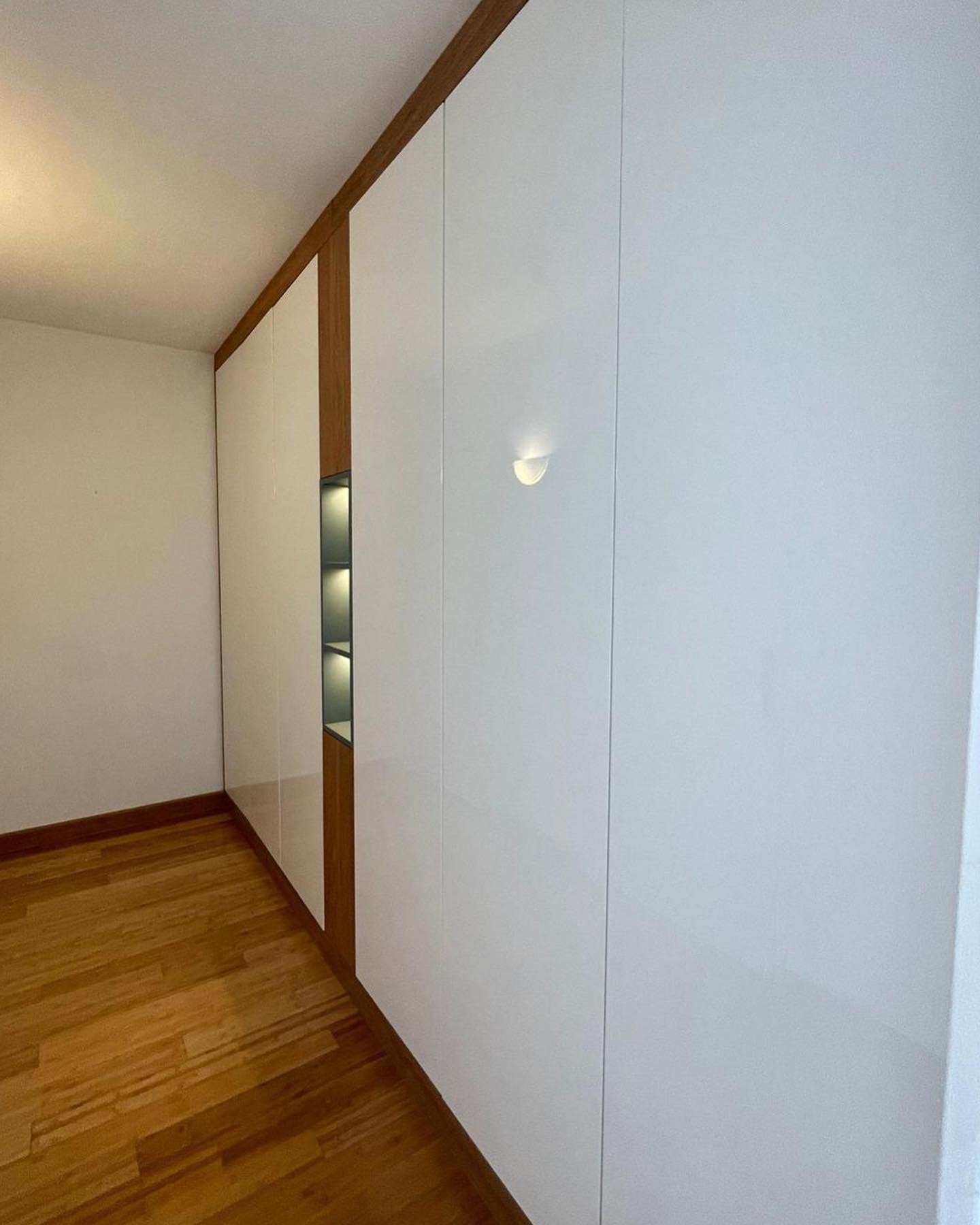 Dressing blanc et noyer